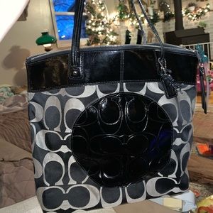 Coach signature Laura tote